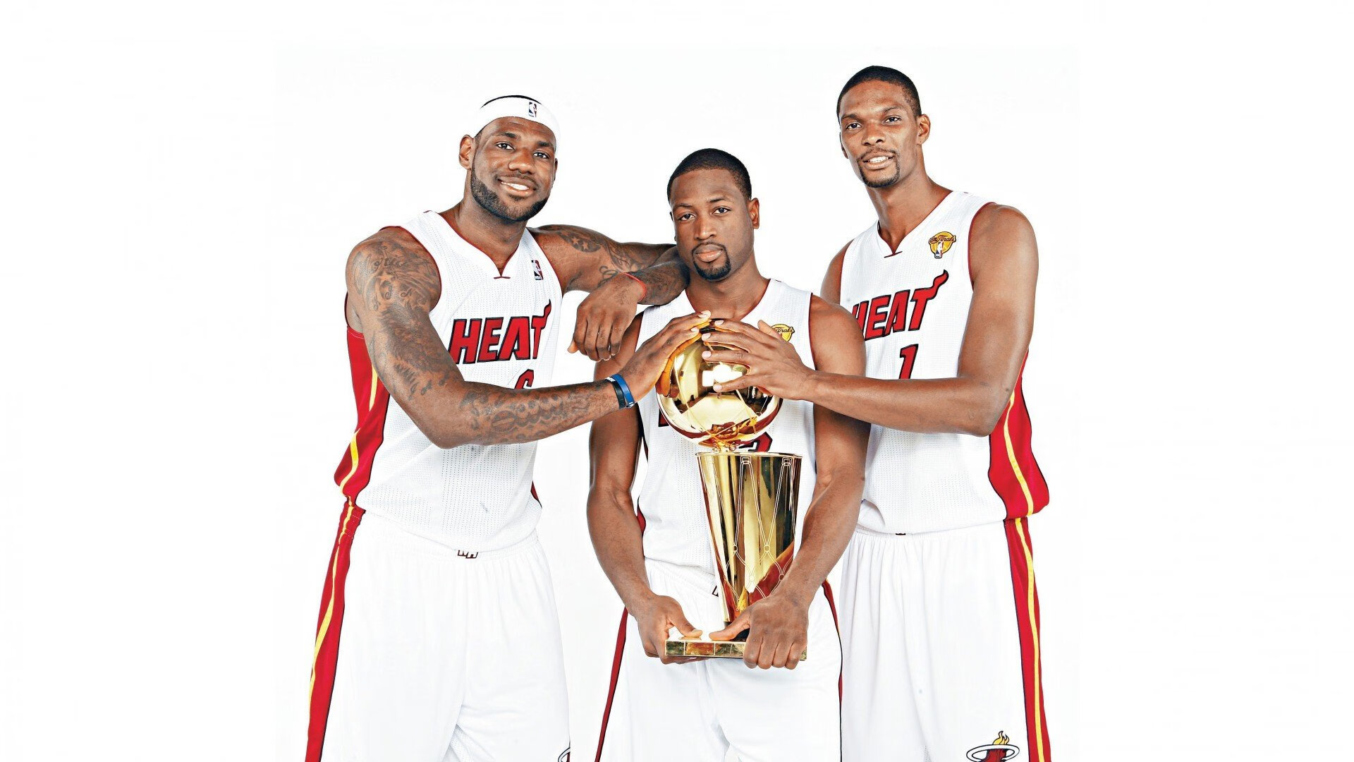 九游登录平台-绝境重生！武切维奇关键三分完成自我救赎，奇才险胜步行者